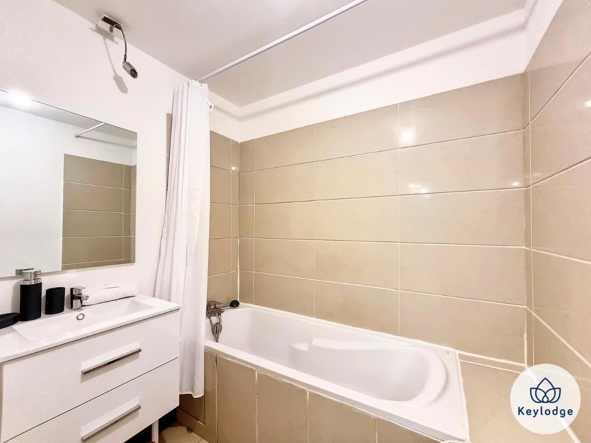 Kheyl Home 2 Etoiles - T3 De 47 M2 A Saint-Denis Exterior photo