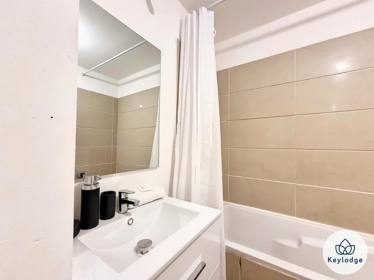 Kheyl Home 2 Etoiles - T3 De 47 M2 A Saint-Denis Exterior photo